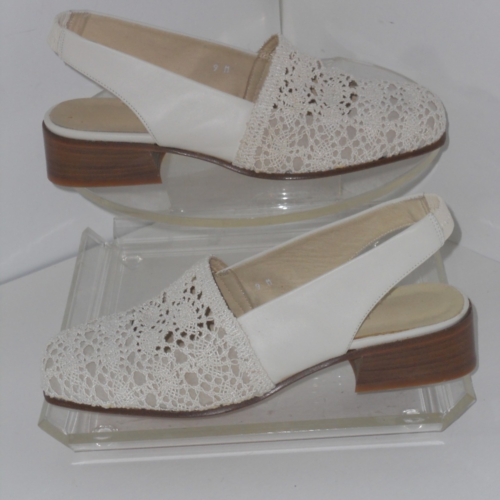 NICKELS WHITE SLING BACK SHOES SIZE 9 MEDIUM